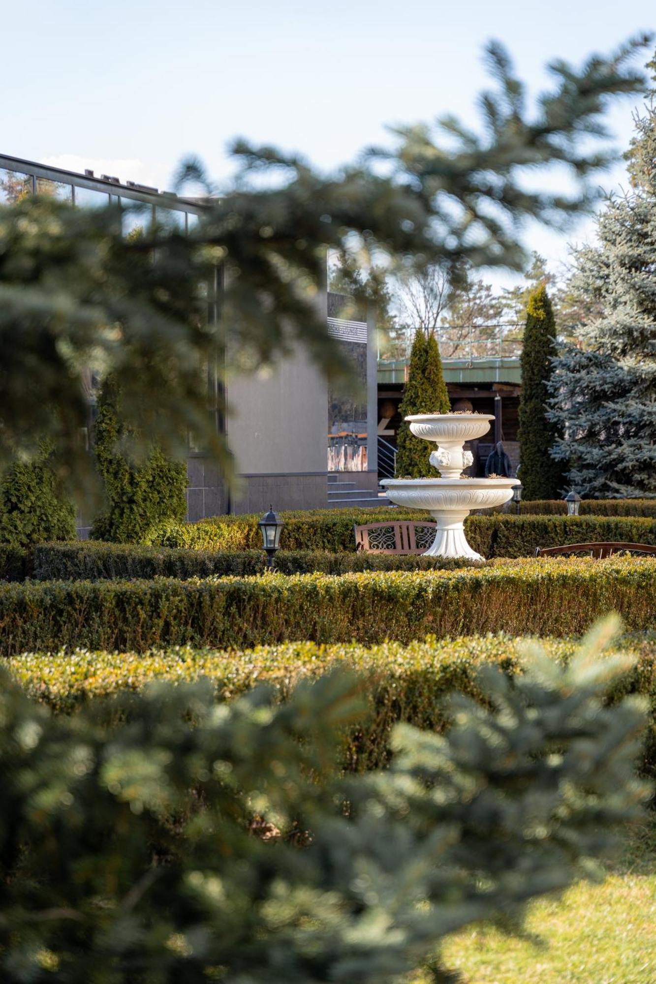 Koncha Zaspa Park Kozyn Exterior foto